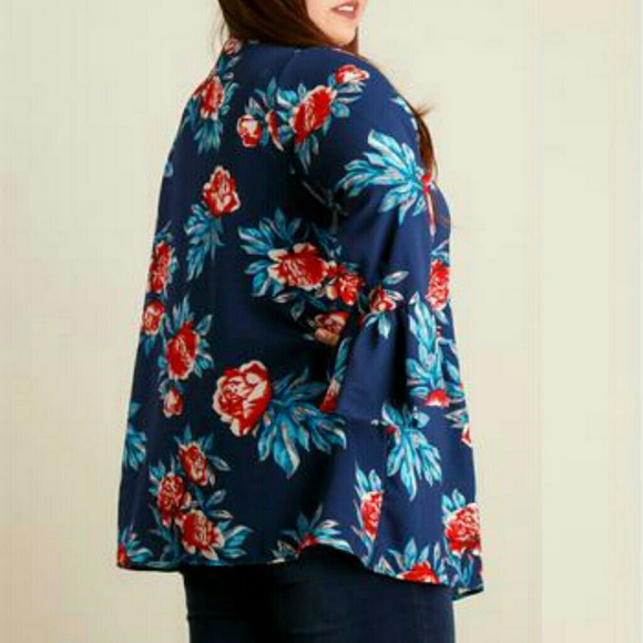 ~NEW~ ➕Plus Floral Cardigan - Picture 3 of 3